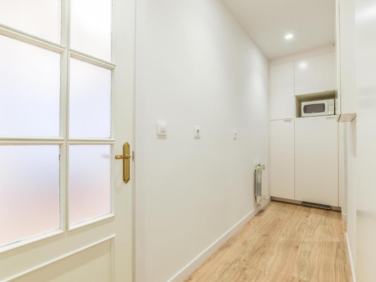 Apartamento En Plaza De Canalejas Appartement Madrid Buitenkant foto