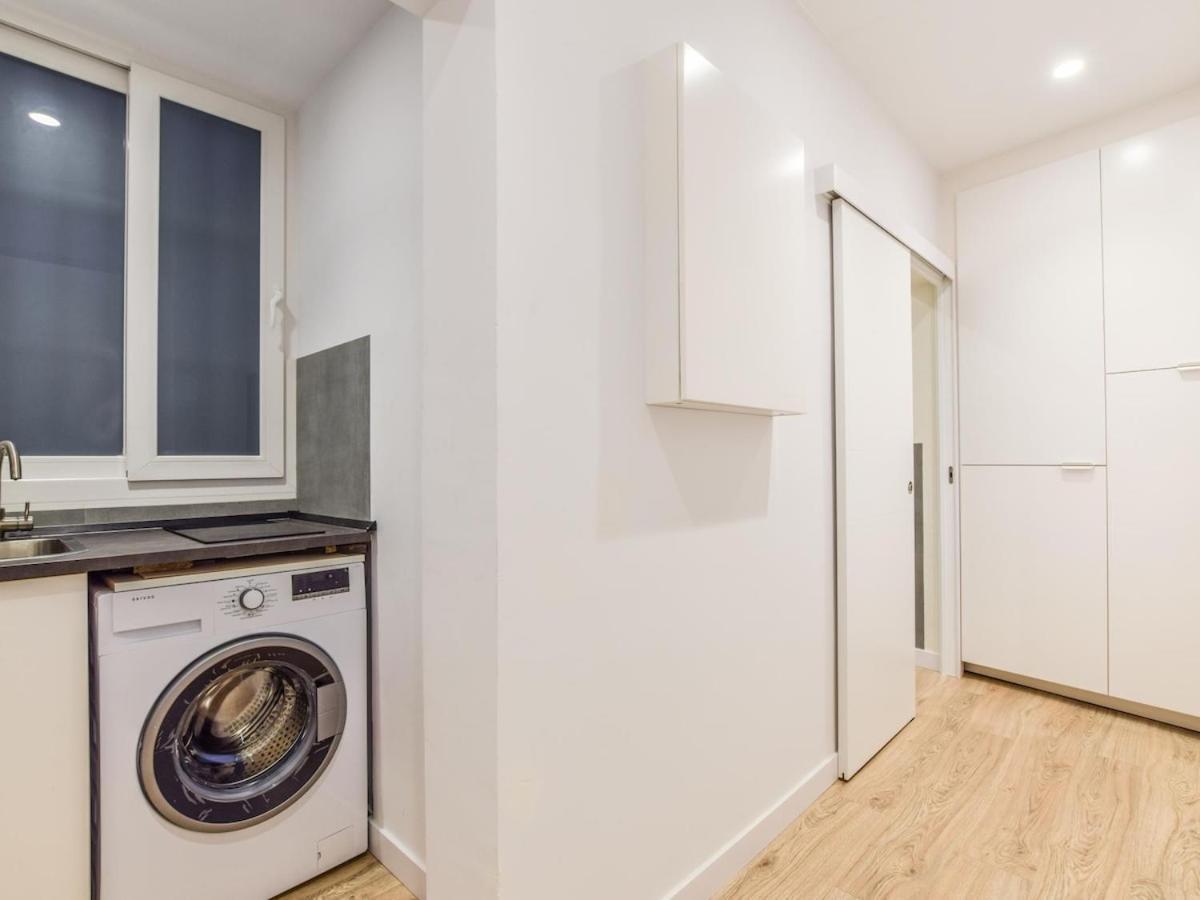 Apartamento En Plaza De Canalejas Appartement Madrid Buitenkant foto