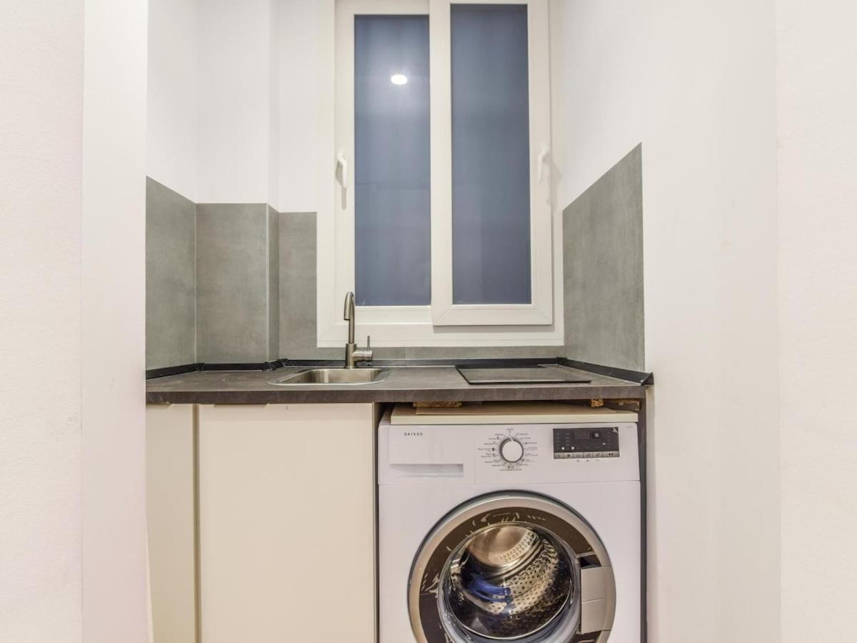 Apartamento En Plaza De Canalejas Appartement Madrid Buitenkant foto