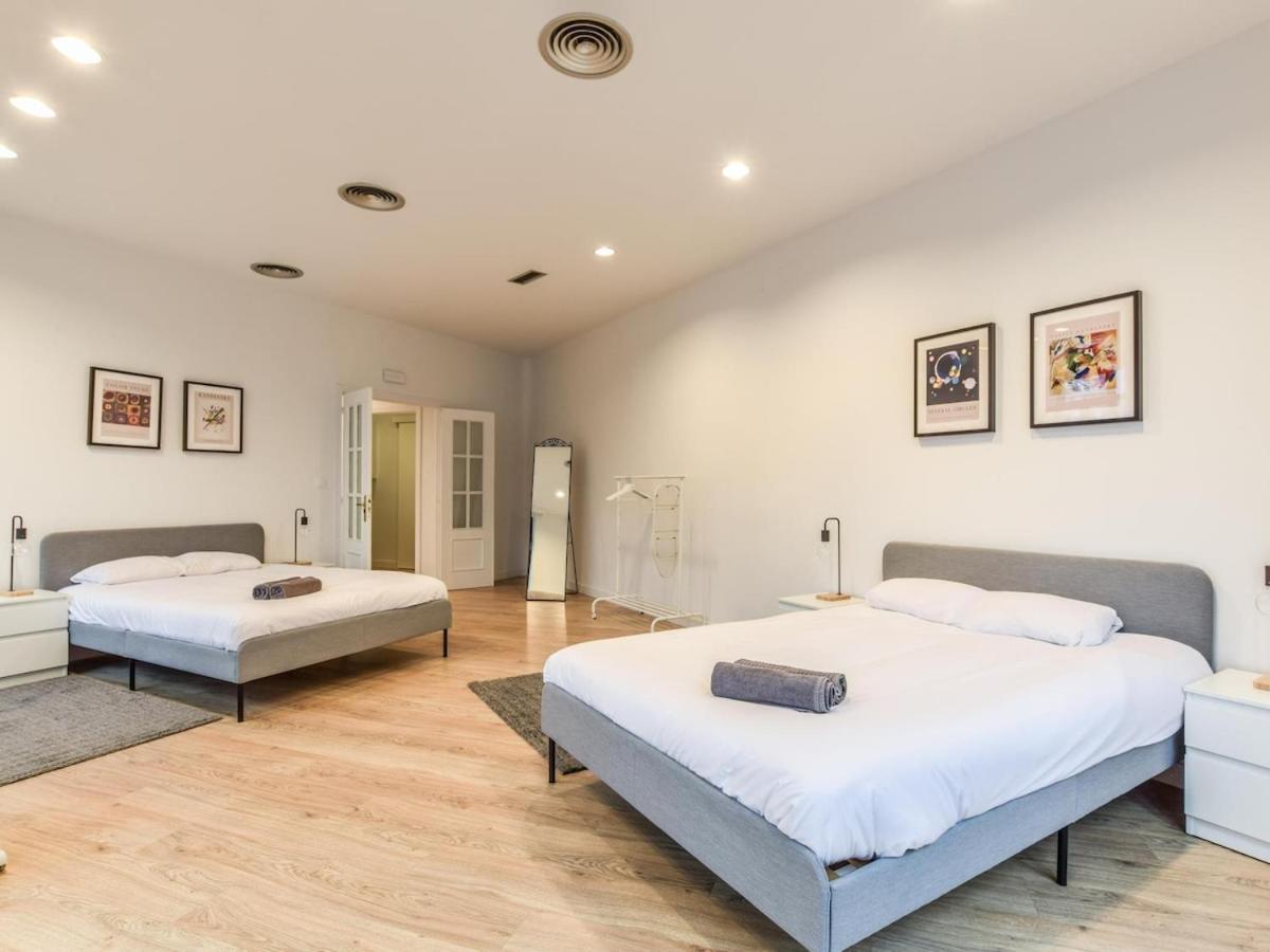 Apartamento En Plaza De Canalejas Appartement Madrid Buitenkant foto