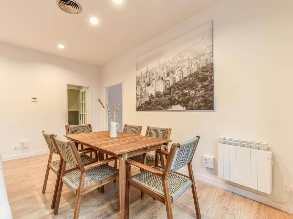 Apartamento En Plaza De Canalejas Appartement Madrid Buitenkant foto