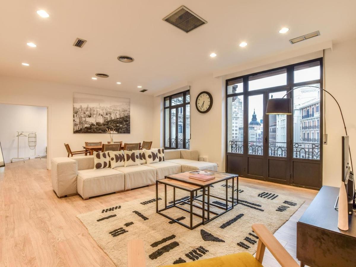 Apartamento En Plaza De Canalejas Appartement Madrid Buitenkant foto